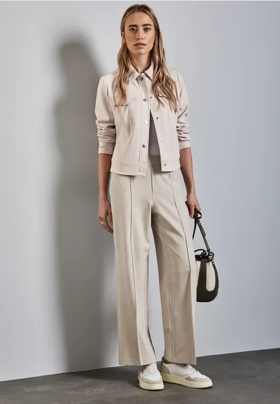 Street One Frauen Jacke in Velours-Optik in Beige, Gr: 46