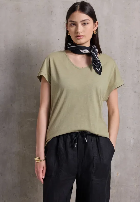 Thumbnail - Street One Studio Frauen Basic V-Neck Shirt in Grün, Gr: 38