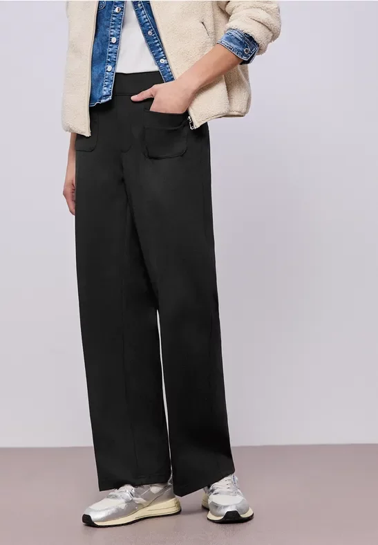 Street One Frauen Straight Leg Hose mit Taschen in Schwarz, Gr: 40