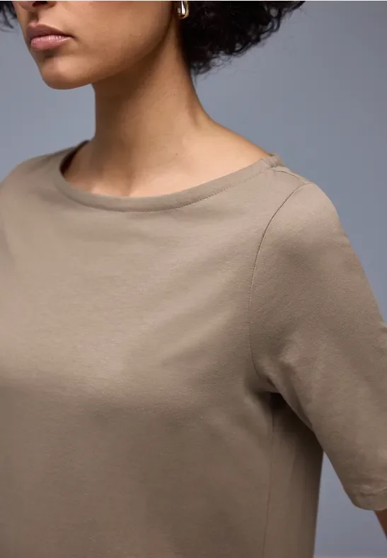 Street One Frauen Basic T-Shirt mit U-Boot-Ausschnitt in Braun, Gr: 34