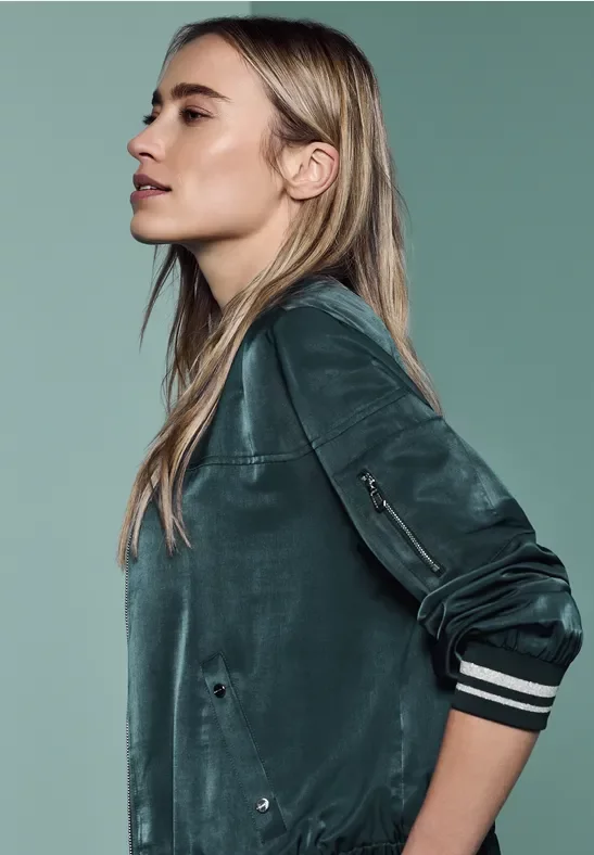 Thumbnail - Street One Frauen Satin Blouson in Grün, Gr: 44