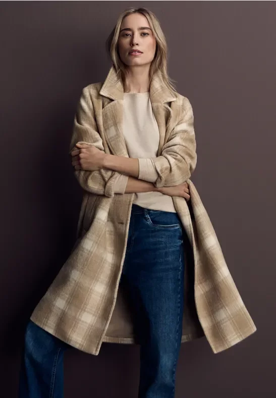 Street One Frauen Karierter Reversmantel in Beige, Gr: 38