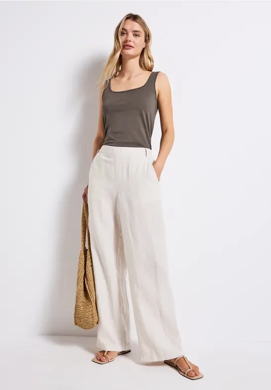 Street One Frauen Basic Top mit Square Neck in Braun, Gr: 36