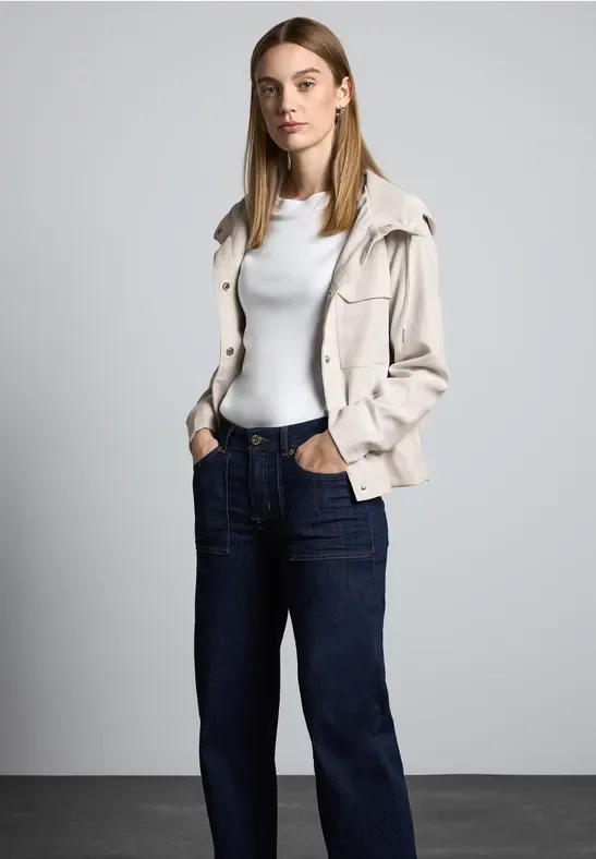 Street One Frauen Kurze Jacke mit Kapuze in Beige, Gr: 44