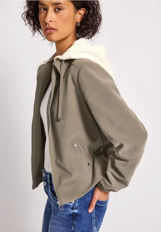 Street One Frauen Blouson mit Jersey-Kapuze in Beige, Gr: 46