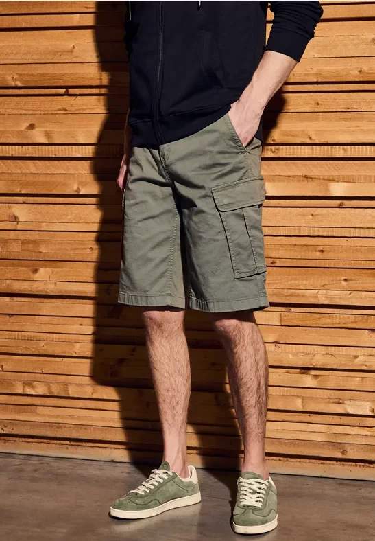 Street One MEN Männer Cargo Shorts in Grün, Gr: 28