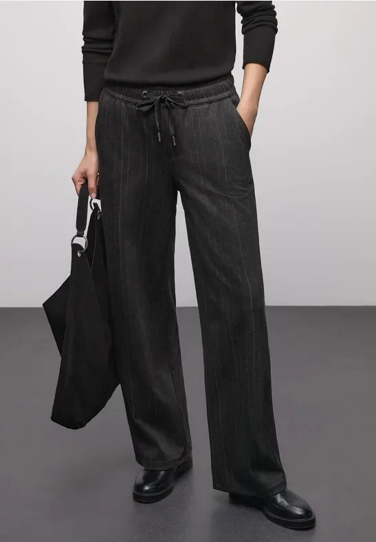 Street One Frauen Fishbone Jacquard Hose in Schwarz, Gr: 38