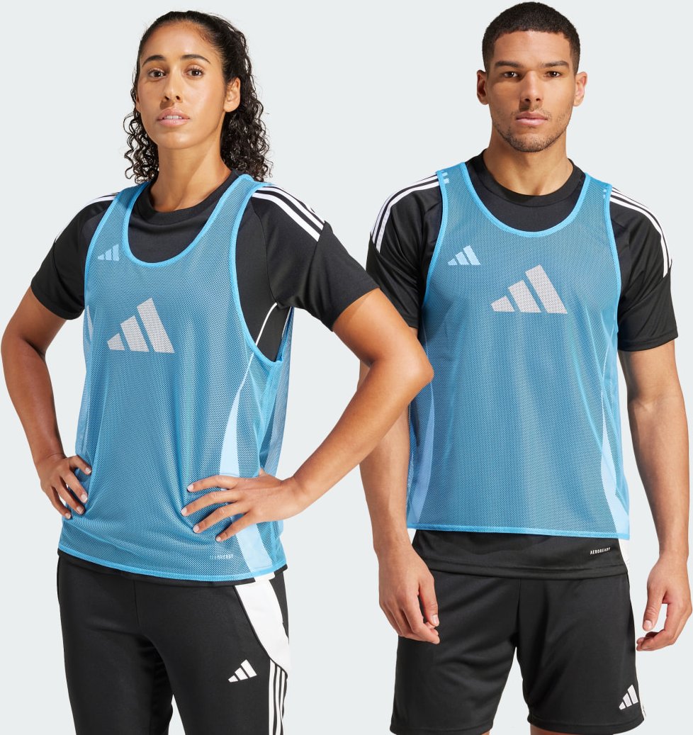 Training 24 Leibchen