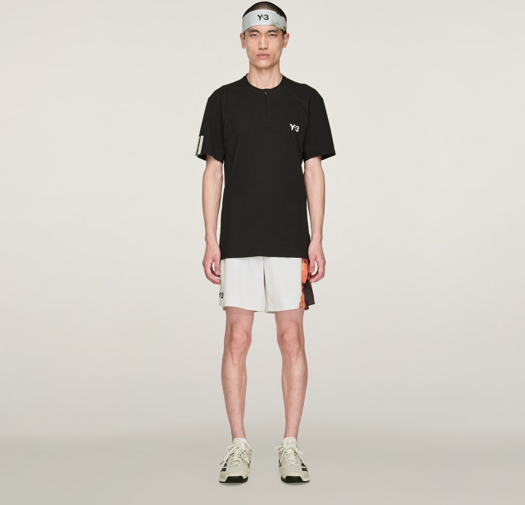 Y-3 Tennisshorts und -leggings Set