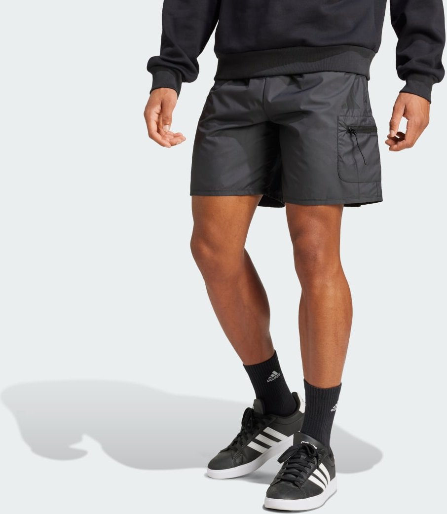 City Escape Shorts