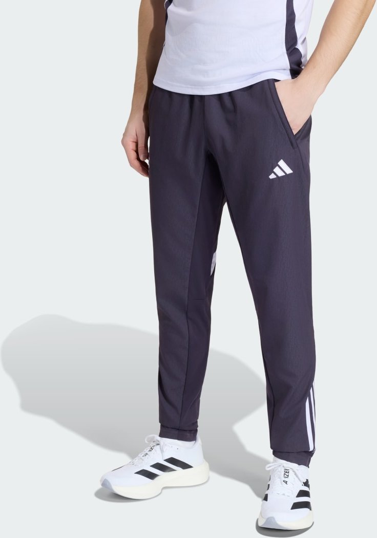 Manchester United Tiro 25 Competition Präsentationshose