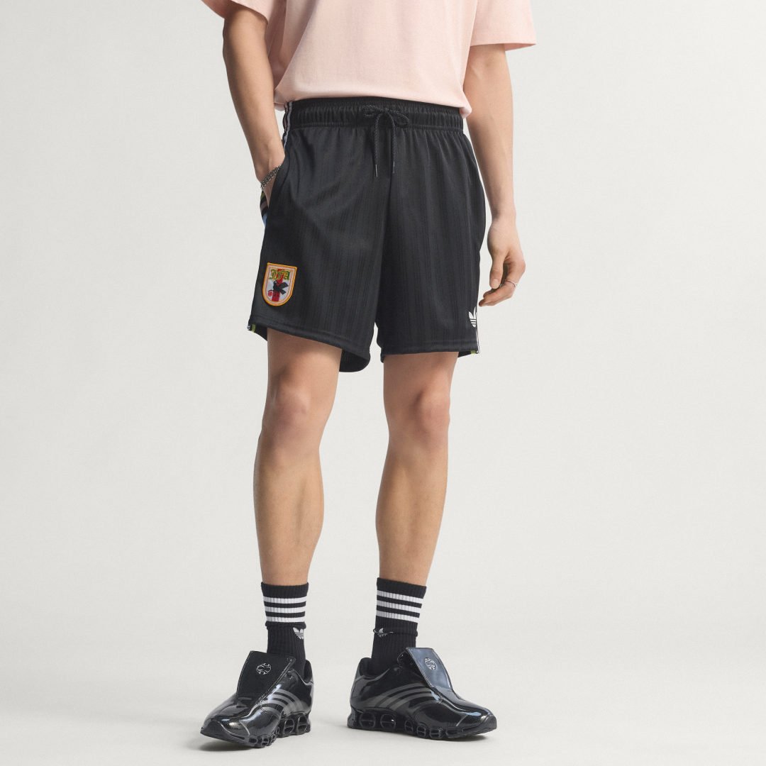 Japan Originals Shorts