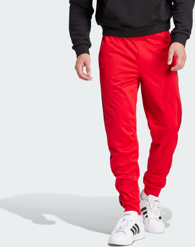 Primegreen Essentials Warm-Up Tapered 3-Streifen Trainingshose