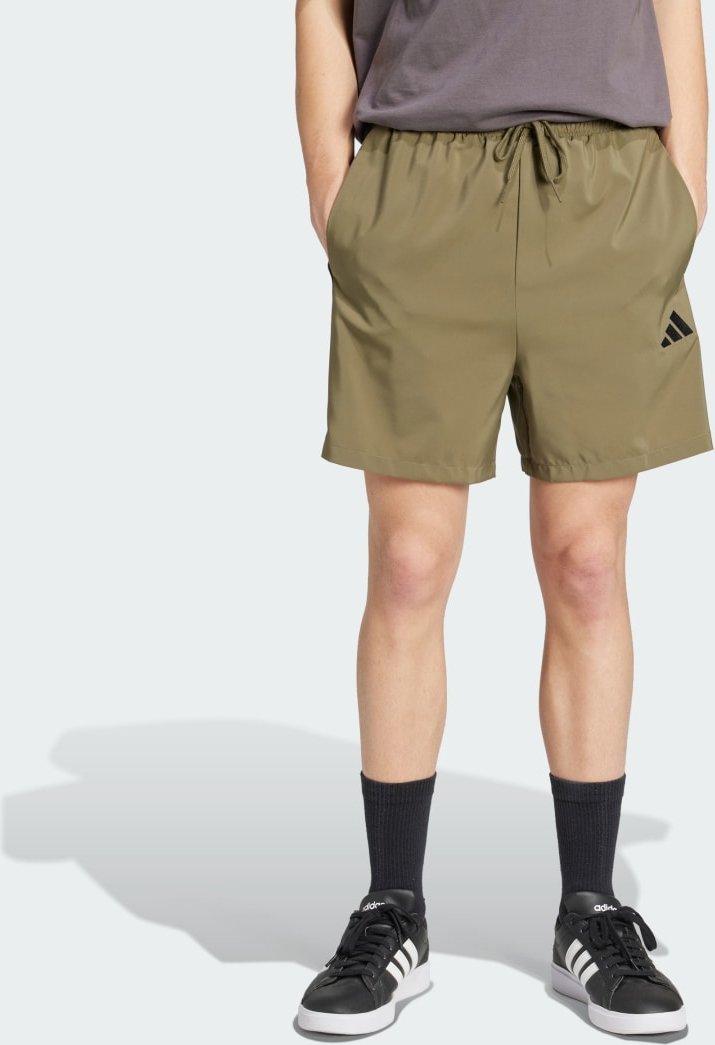 Essentials 3-Streifen Chelsea Shorts