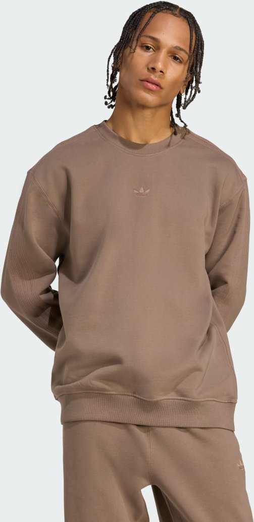 Premium Essentials Sweatshirt