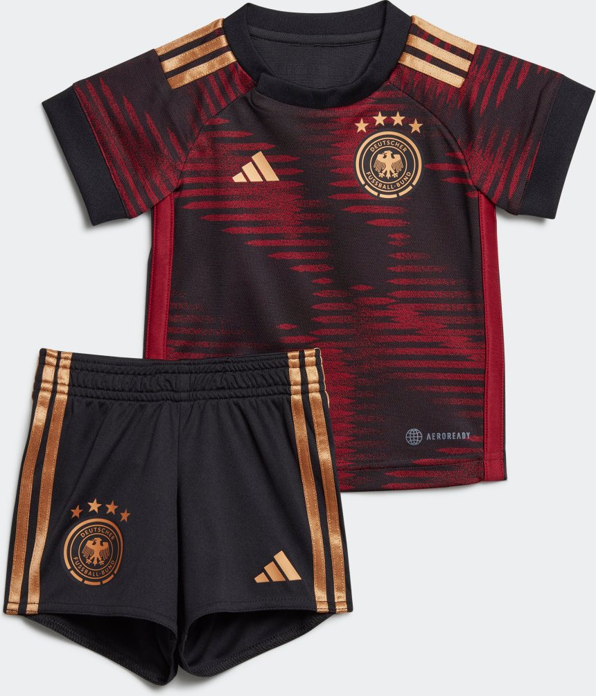 Thumbnail - DFB 22 Mini-Auswärtsausrüstung