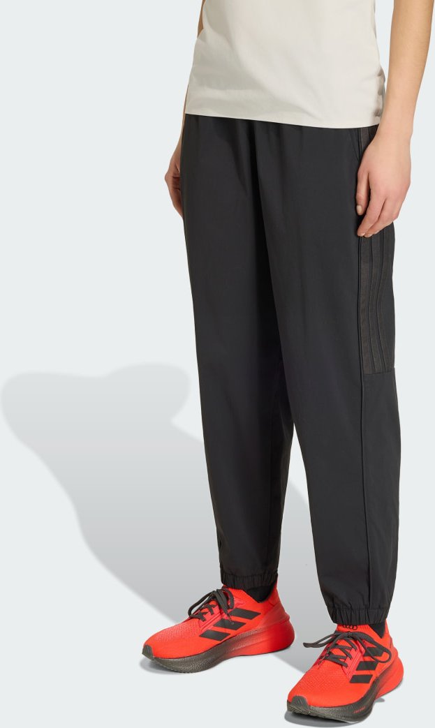 AUDI FORMULA ONE TEAM ENGINEERS & MARKETING HOSE