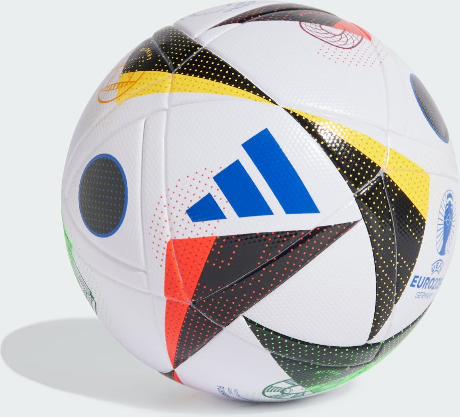 Fussballliebe League Ball