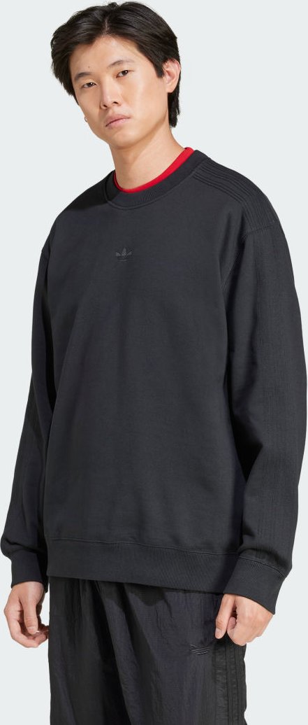 Premium Essentials Sweatshirt