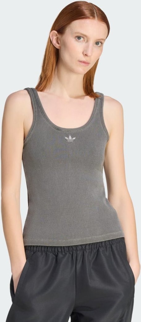 ESSENTIALS LINEAR TANKTOP