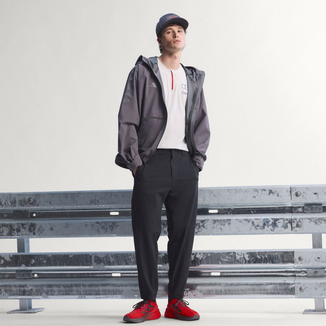 AUDI REVOLUT F1 TEAM ENGINEERS & MARKETING HOSE