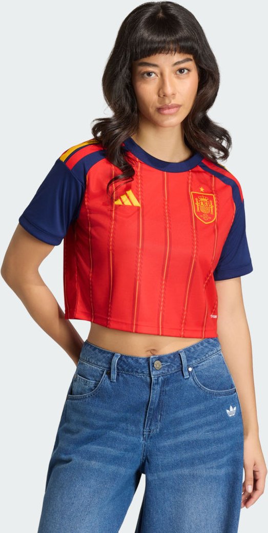 Spanien 26 Heimtrikot, kürzer geschnitten