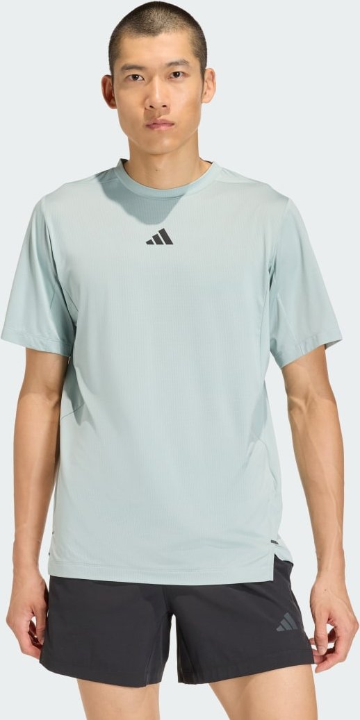 D4T ESSENTIALS T-SHIRT