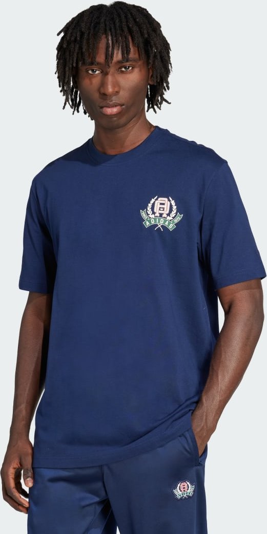 Locker geschnittenes T-Shirt