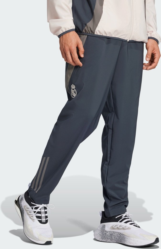 Real Madrid Tiro 24 Competition Präsentationshose