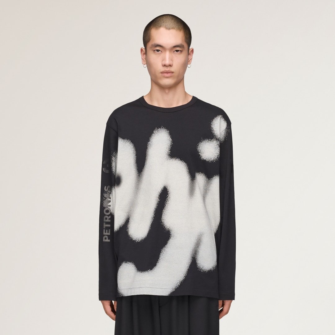 Y-3 MERCEDES - AMG PETRONAS FORMULA 1 TEAM YOHJI GRAFIK-LONGSLEEVE
