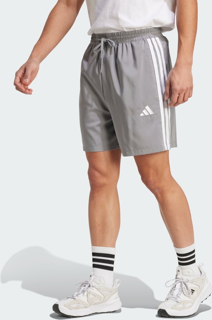Essentials 3-Streifen Chelsea Shorts
