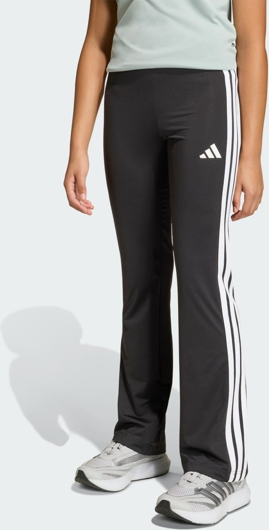 Train Essentials 3-Stripes Flared Leggings