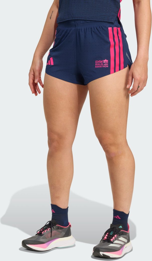 Thumbnail - BMW BERLIN-MARATHON 2025 RUNNING SHORTS, SAUM MIT SEITLICHEN SCHLITZEN