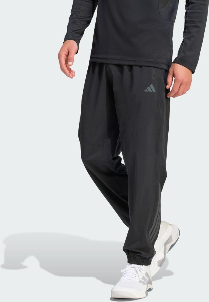 TECH ESSENTIALS WORKOUT TRAININGSHOSE