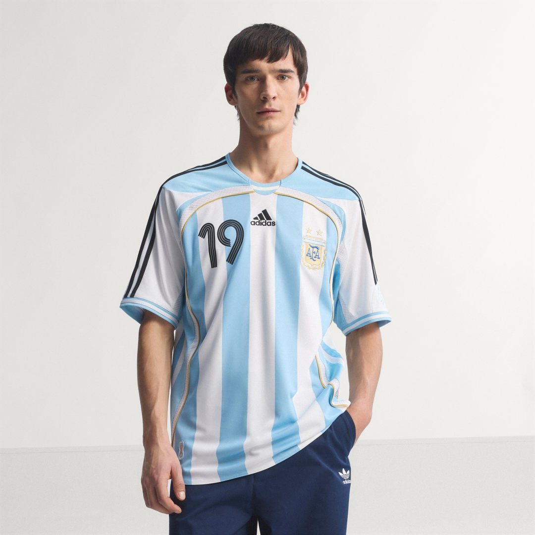 Argentinien 2006 Messi Heimtrikot