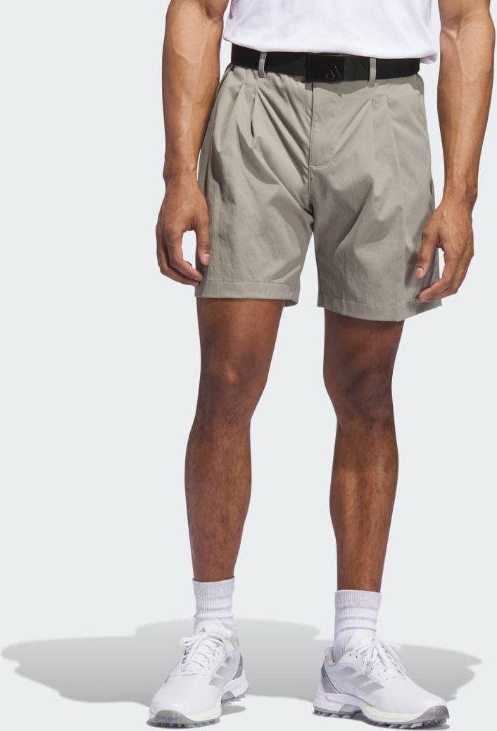 Thumbnail - Go-to Pleated 7-inch Shorts