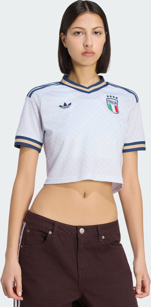 Italien 26 Auswärtstrikot, kürzer geschnitten