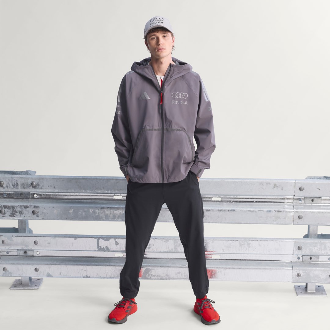 AUDI REVOLUT F1 TEAM ENGINEERS & MARKETING REGENJACKE