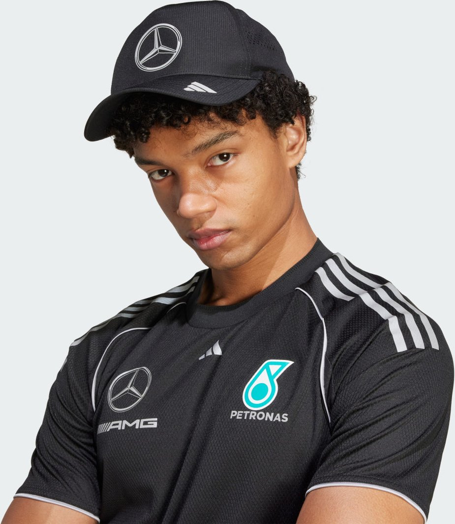 MERCEDES - AMG PETRONAS FORMULA ONE TEAM MECHANICS CLIMACOOL TRUCKER KAPPE