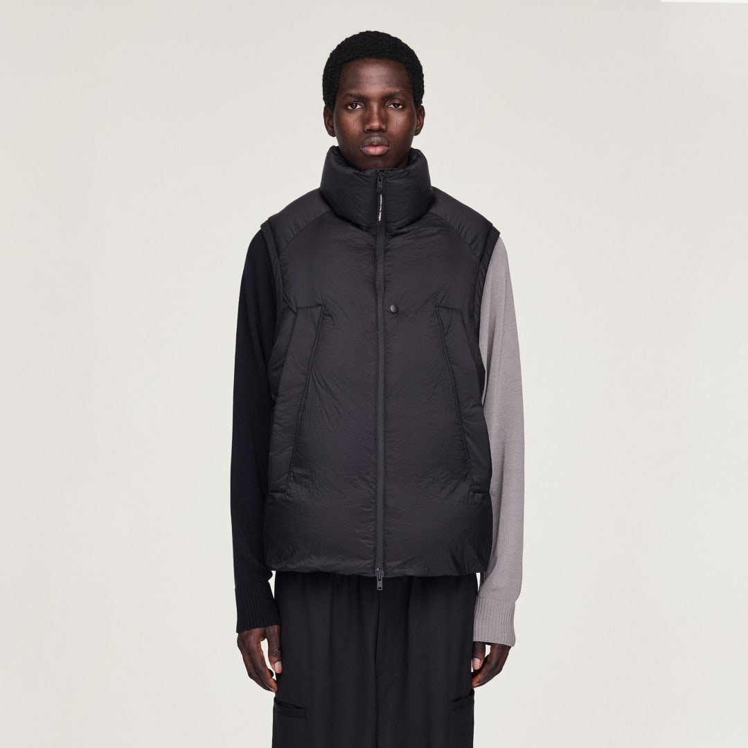 Y-3 Puffer Daunenweste