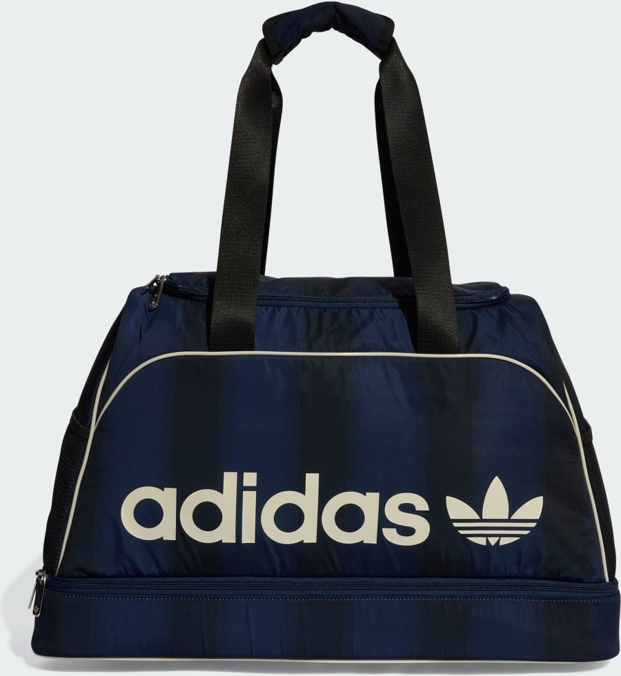 Große vom Fußball-inspirierte Sporttasche