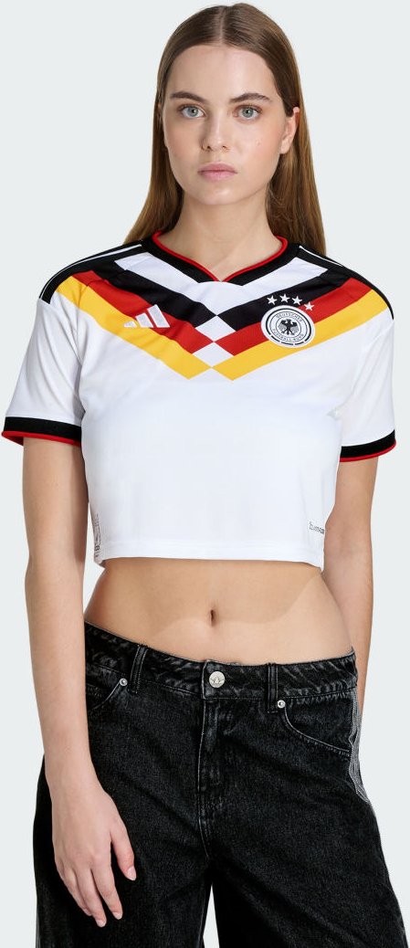 Deutschland 26 Heimtrikot, kürzer geschnitten