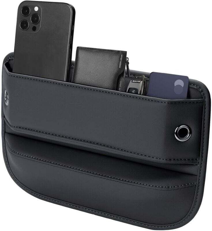 Sac de rangement en cuir de qualité supérieure General Motors pour combler l'espace entre les sièges, indispensable pour...