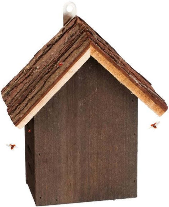 Marienkaferhaus aus holz 8830