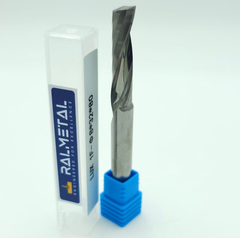 1P Vollhartmetall-Fräser für Holz 8 x 32 x 80 mm 55 HRC - PRO