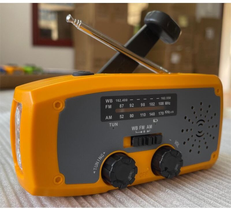 NOAA-Notfallradio mit Wetterwarnung – Tragbares AM/FM-Kurzwellenradio mit 2000-mAh-Akku, LED-Taschenlampe, USB-Powerbank...