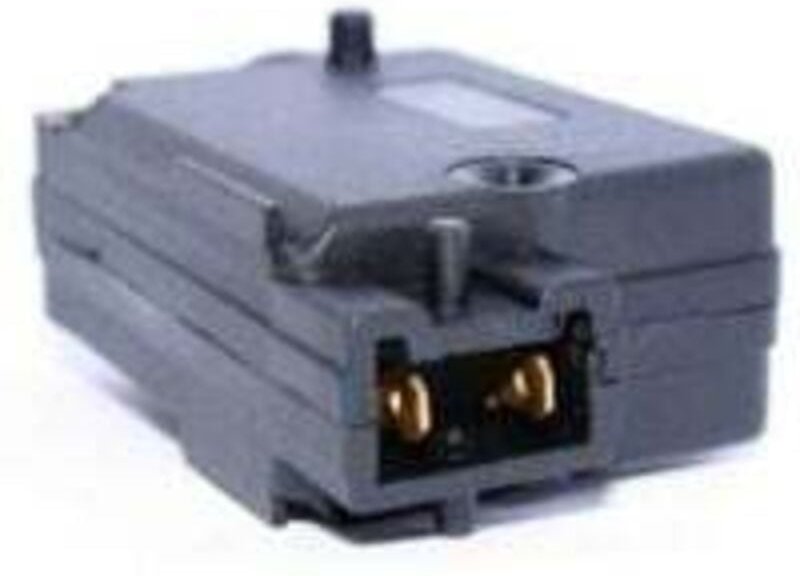 Stück Zentralverriegelungsmotor für Tür und Kofferraum Logan Express Sandero OE 7701029259