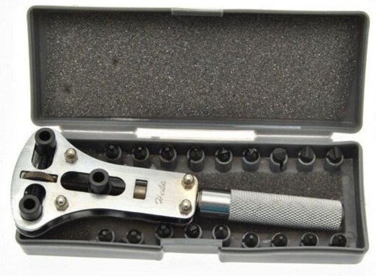 Trade Shop Traesio - Trade Shop - universal-gehäuseöffner-schlüssel zum öffnen von uhrengehäusern und reparaturen mit 18...