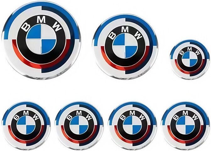 Gilt für das BMW 7er-Logo, die exklusiven Logos der limitierten 50-Jahre-Jubiläumsausgabe für Front und Heck, das Lenkra...