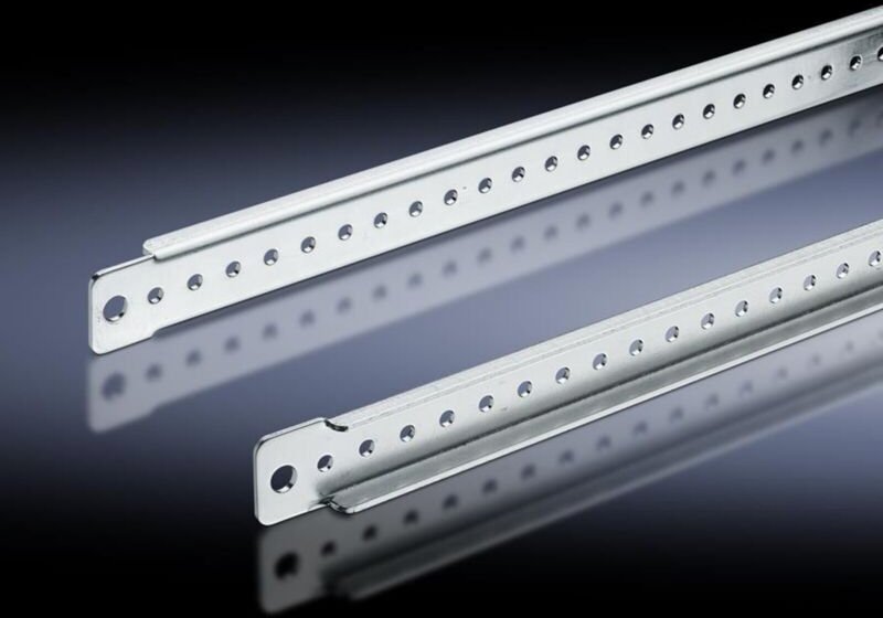 Rittal Tiefenstrebe 800mm Schranktiefe VE20St. 4697000